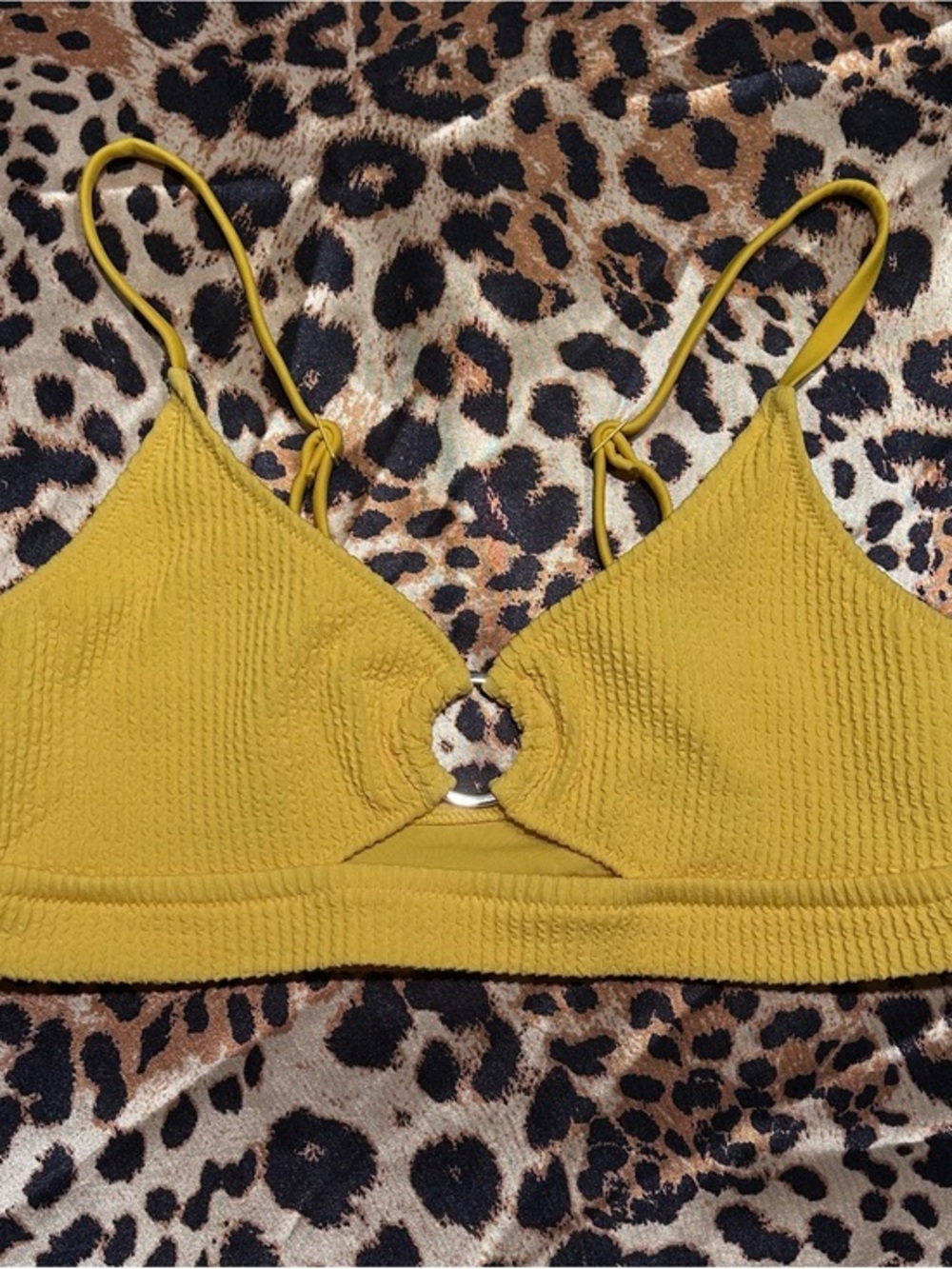 Aerie Yellow Textured Crinkle O-Ring Scoop Swim Bikini Top
